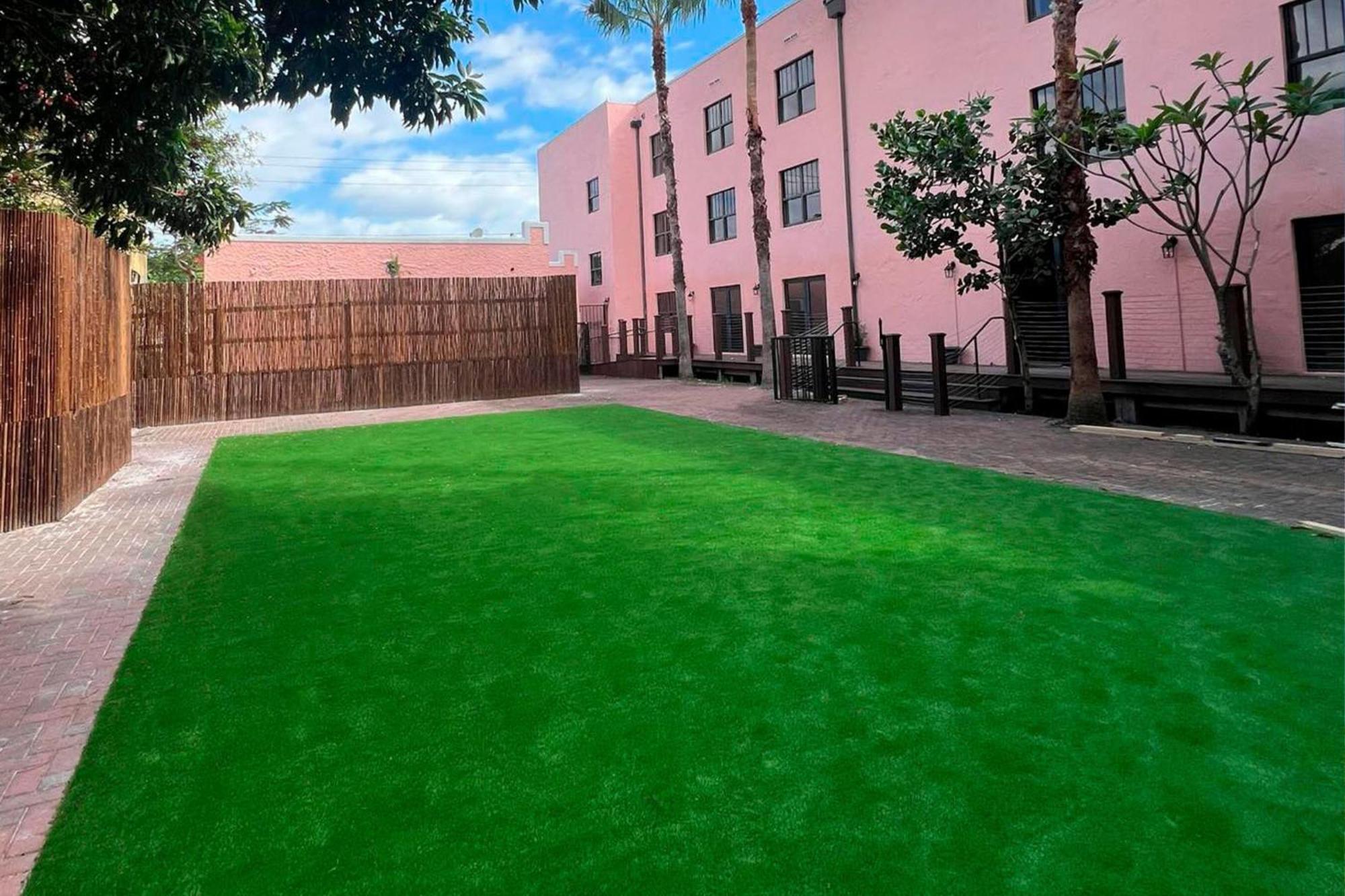 Roami At Tower Hotel - Calle Ocho マイアミ エクステリア 写真